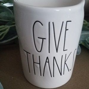 Rae Dunn Give Thanks Candle